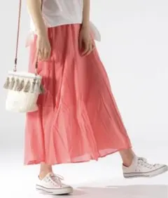 【美品】BAYFLOWコットンリネンエスカルゴマキシスカートのサムネイル