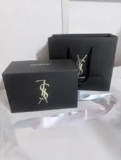 Yves Saint Laurent ギフトボックスセット