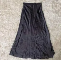 【ちゃみ様確認用】アパートバイローリーズ【M】サテン　ロングスカート　グレー