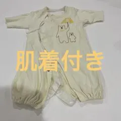 肌着付きの新生児ロンパース