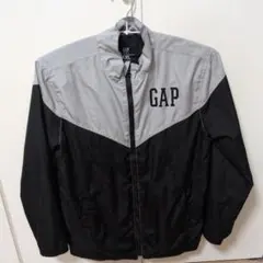 GAPナイロンブルゾン★