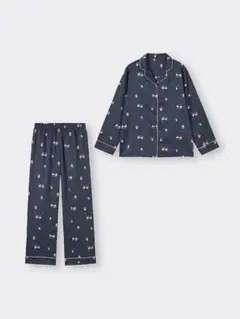 GU キキララ サテンパジャマ ルームウェア　Mサイズのサムネイル