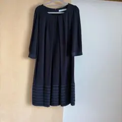 紺色マタニティワンピースインナースカートとウエストリボン付き