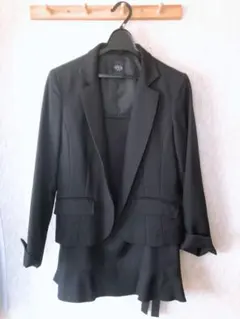 スーツ ジャケット 黒　セット売り　ワンピース　入園　入学　卒園　卒業