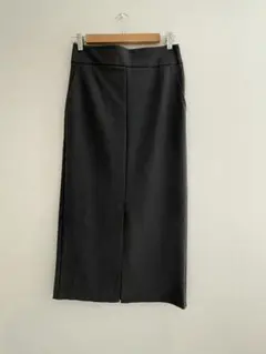 GU スリット入タイトスカート