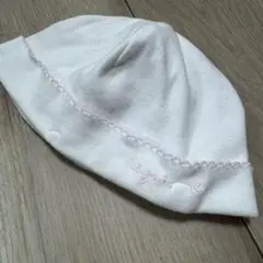 agnes b. アニエスベー　ベビー帽子 ホワイト/ピンク