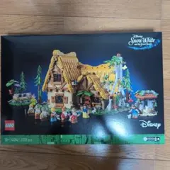 レゴ(LEGO) ディズニープリンセス 白雪姫と7人のこびとが住む森の家