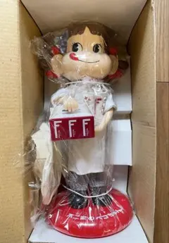 不二家 ペコちゃん 卓上 ユニフォームバージョン 箱付 パティシエのサムネイル