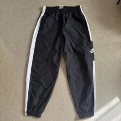 nike パンツ