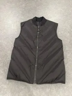 emporio armani フード付きキルティング　ニットダウンベスト y2k emporio armani フード付きキルティング ニットダウンベスト y2k