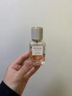 Herlipto CHERRY DRESS Eau de Parfum - メルカリ