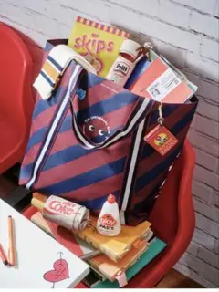 【英国限定】アニヤハインドマーチTuck shop ユニバーサルバッグ(小)のサムネイル