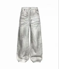 ホワイト　ストレート バギーデニム　ジーンズ　ビンテージ加工　白　冬　春