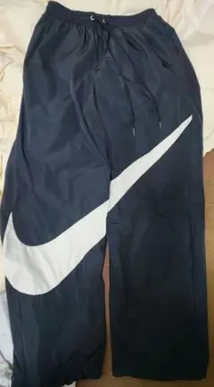Nike　ビッグスウォッシュ　ウーブンパンツ