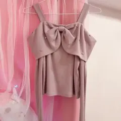 evelyn トップスのサムネイル