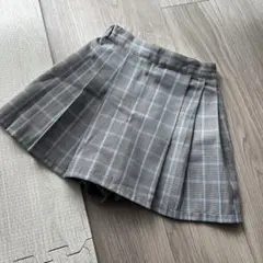 美品UNIQLO キュロットスカート130