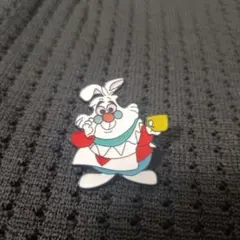 【不思議の国のアリス】ホワイトラビット時計 ピンバッジ
