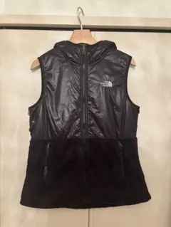 THE NORTH FACE フードベスト