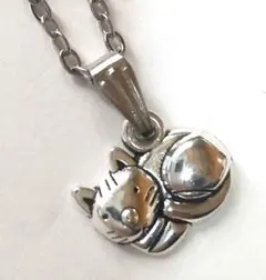 丸まり猫ネックレス 小ぶり・大人かわいい・シンプル プレゼント