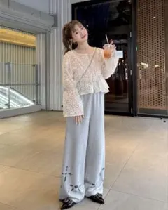 Kastane カットアウトスウェットパンツ グレーのサムネイル