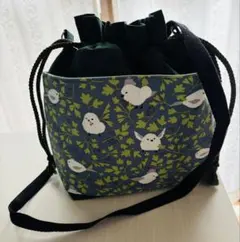 ☆シマエナガ柄とボトルグリーンの大きめ巾着ショルダーバッグ（訳あり）ハンドメイド