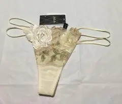新品　ワコール　サルート 店舗限定　97G ソング（Tバック）ショーツL