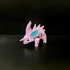 ニドリーノ　モンコレ　初期　モンスターコレクション　色違い