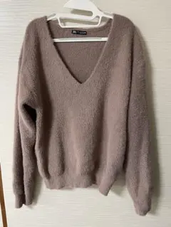 ZARA Vネックニット Mサイズ
