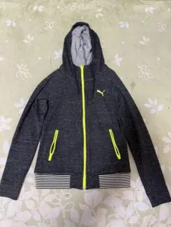 PUMA フード付きパーカー L