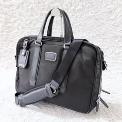 TUMI Javis スリム・ブリーフ ビジネスバッグ 2WAY - メルカリ