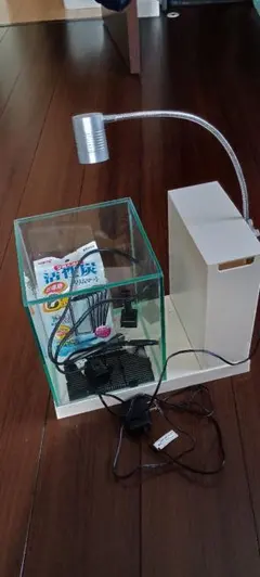 GEXアクアU一体型ガラス水槽 LEDライト ろ過フィルター付のサムネイル
