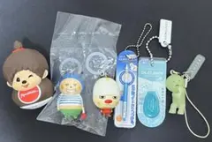 でこぼこフレンズ めじるしアクセサリー くいしんボン　たまごおうじ　モンチッチ