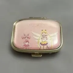 セーラームーン コンパクトケース　ミラー　スリコ　ちびうさ