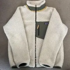 patagonia フリースジャケット kids XL クリーム色