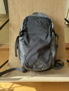 The North Face グレー バックパック