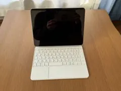 Apple iPad Air M3 11インチ及びmagic keyboard