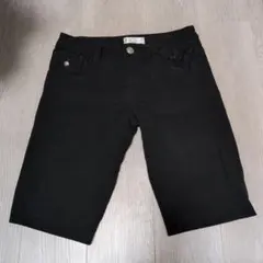 ハーフパンツ　黒のサムネイル