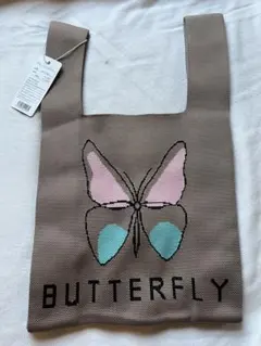 Item thumbnail for item ede4009b-4834-41ff-b977-994f84e45c78