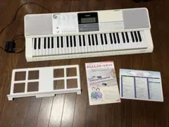カシオ　光る電子キーボード　ＬＫ−５１６　教本付き カシオ 光る電子キーボード LK−516 教本付き Amazon.co.jp