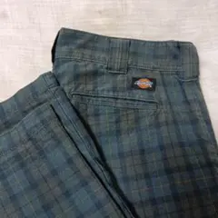 Item thumbnail for item e5c8b648-45f6-4c7d-8474-7d064d79ed9d