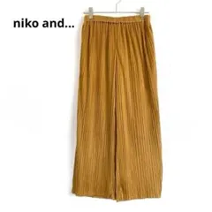 niko and... ニコアンド 細プリーツ イージー ワイドパンツ M モカ
