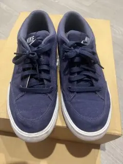 Nike ネイビー スニーカー