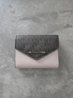 MICHAEL KORS 二つ折り財布 ピンク