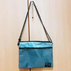 Item thumbnail for item 45047385-220c-4276-a2f7-5c5a1114f201