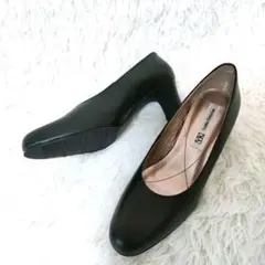 【未使用級】ユキコキミジマ パンプス 22.5　黒　レザー