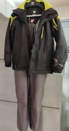 DESCENTE スノボウェア 上下セットM