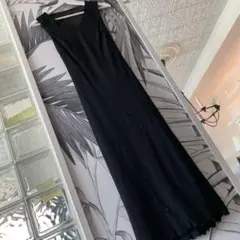 ストロベリーフィールズグレース　ブラックドレス　ワンピース　バイアス