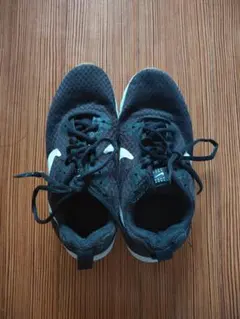 Nike ブラック/ホワイト スニーカー22.5cm