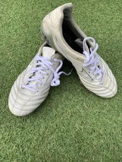 ミズノ サッカースパイク 23.5cmモナルシーダネオ3 インソールは未使用