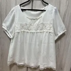 新品の　PATTERN fiona 半袖ブラウス ビジュー装飾 レースのサムネイル